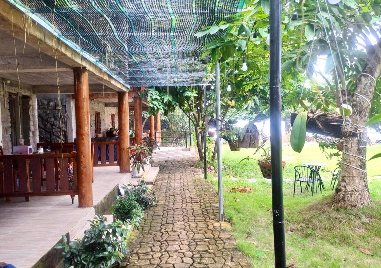 Lava Rock Viet Nam Lodge Anhfly Resort Nam Cat Tien Exterior foto