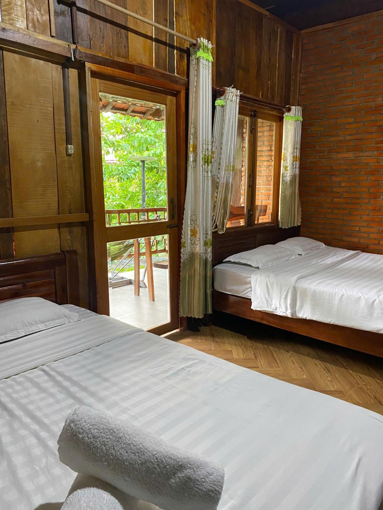 Lava Rock Viet Nam Lodge Anhfly Resort Nam Cat Tien Exterior foto